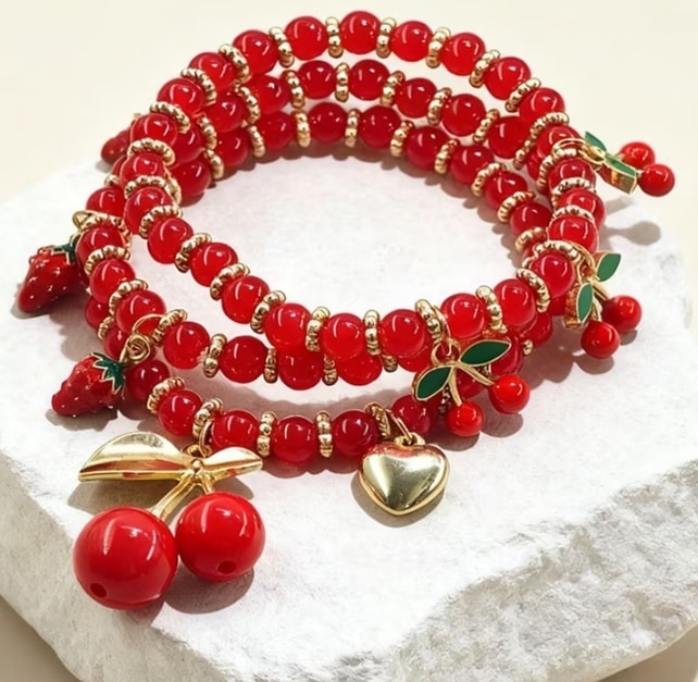 Set de 3 pulseras elásticas bohemias con cerezas y fresas